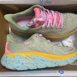 Hoka x free people Cliton